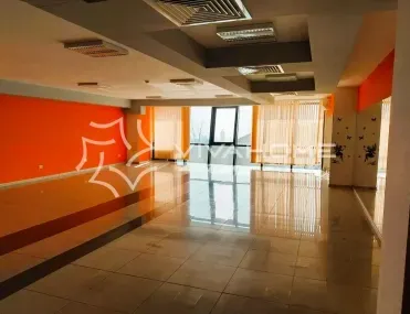 Офис, Пчелина, Варна