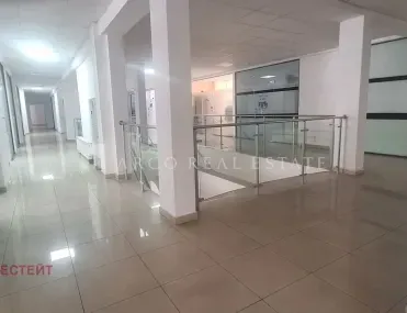 Офис, Студентски град, София