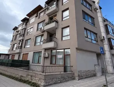 Други, Владислав Варненчик, Варна - снимка 8 от 12