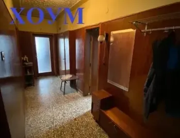 Етаж от къща, Шумен, Североизточна България - снимка 3 от 12