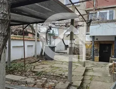 Етаж от къща, Ловеч, Северозападна България - снимка 7 от 9