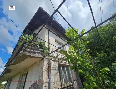 Етаж от къща, Радомир, Югозападна България - снимка 9 от 15