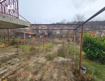 Етаж от къща, Кюстендил, Югозападна България - снимка 15 от 18