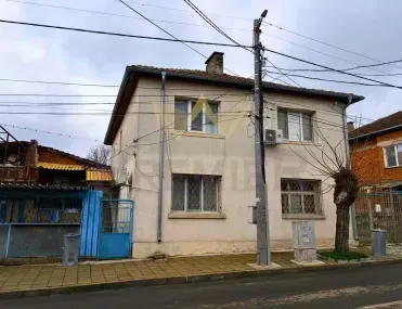 Етаж от къща, Средец, Югоизточна България