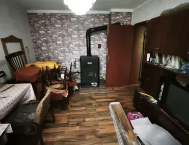 Етаж от къща, Перник, Югозападна България - снимка 9 от 11