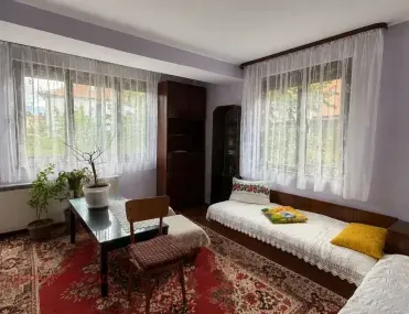 Етаж от къща, Самоков, Югозападна България - снимка 2 от 14