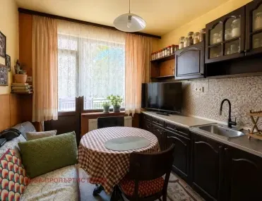Етаж от къща, Самоков, Югозападна България - снимка 10 от 14