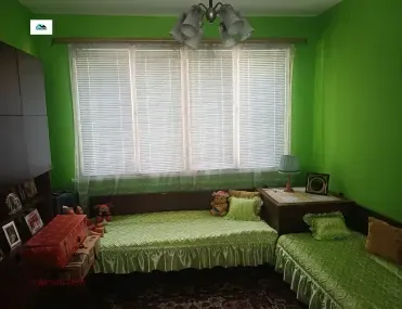Етаж от къща, Враца, Северозападна България - снимка 2 от 5