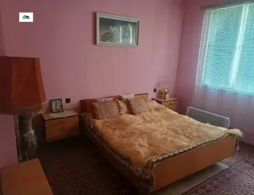 Етаж от къща, Враца, Северозападна България
