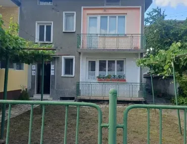 Етаж от къща, Враца, Северозападна България - снимка 3 от 5