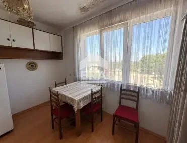 Етаж от къща, Силистра, Северна България