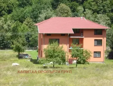 Къща, Тетевен, Северозападна България