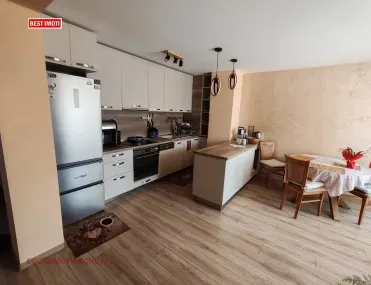 Къща, Левски, София