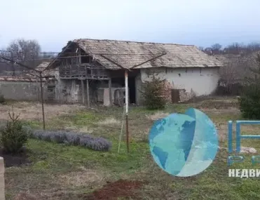 Къща, Шумен, Североизточна България - снимка 4 от 7