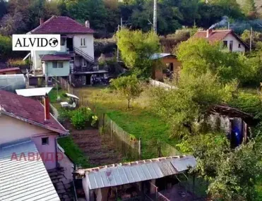 Къща, Своге, Югозападна България - снимка 14 от 18