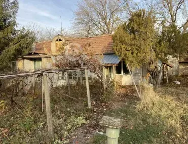 Къща, Полски Тръмбеш, Северна България - снимка 4 от 16