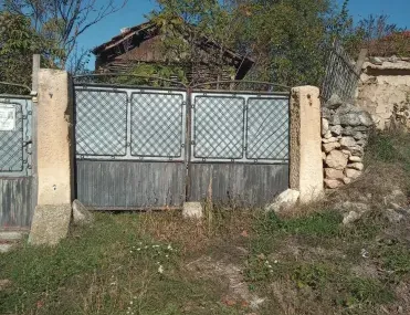 Къща, Покрайнини, Русе - снимка 8 от 10
