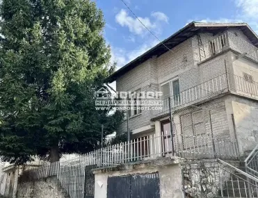 Къща, Гълъбово, Югоизточна България - снимка 7 от 18