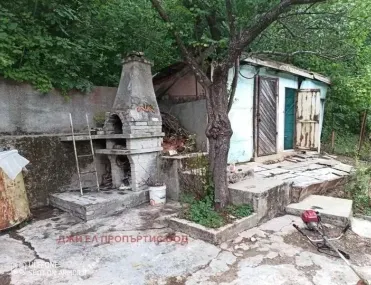Къща, Своге, Югозападна България - снимка 6 от 10