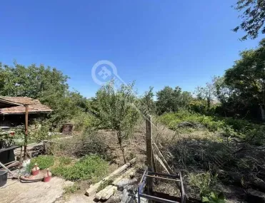 Къща, Полски Тръмбеш, Северна България - снимка 3 от 12