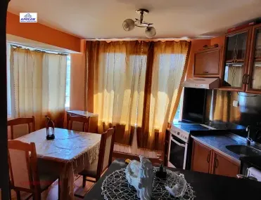 Къща, Пазарджик, Южна България - снимка 13 от 18