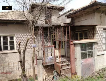 Къща, Търговище, Североизточна България - снимка 6 от 11