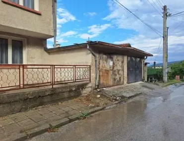 Къща, Пазарджик, Южна България