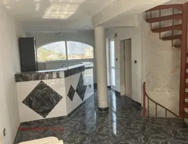 Къща, Враца, Северозападна България
