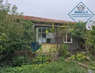 Къща, Шумен, Североизточна България - снимка 12 от 14