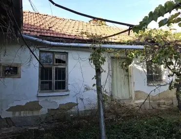 Къща, Ловеч, Северозападна България - снимка 11 от 18
