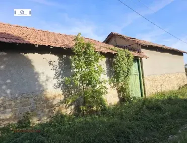 Къща, Ловеч, Северозападна България - снимка 14 от 18