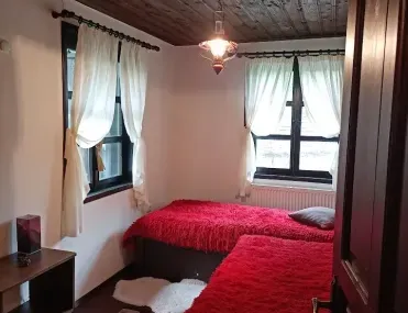 Къща, Габрово, Северна България - снимка 3 от 15