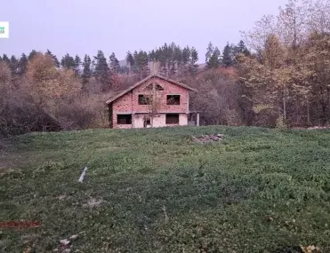 Къща, Монтана, Северозападна България