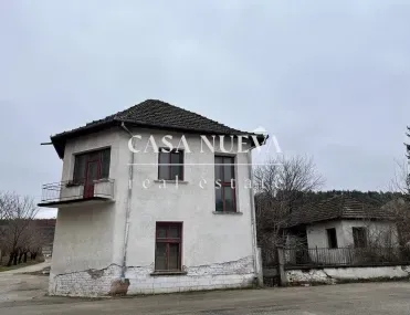 Къща, Червен Бряг, Северозападна България - снимка 7 от 18