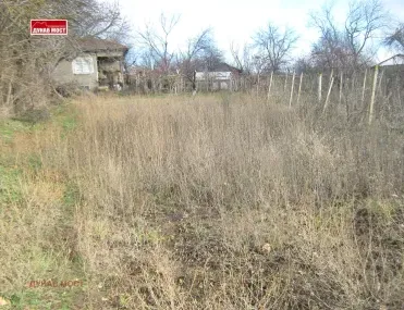 Къща, Покрайнини, Русе - снимка 2 от 15