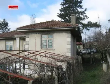 Къща, Покрайнини, Русе - снимка 8 от 15