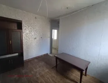 Къща, Перник, Югозападна България - снимка 2 от 14