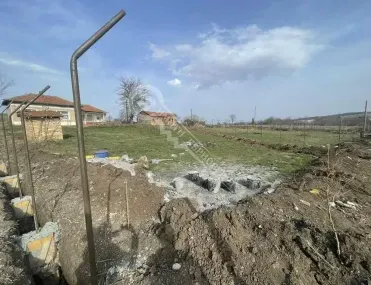 Къща, Полски Тръмбеш, Северна България - снимка 2 от 12