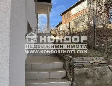 Къща, Гълъбово, Югоизточна България - снимка 3 от 5