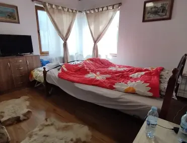 Къща, Елена, Северна България - снимка 8 от 18