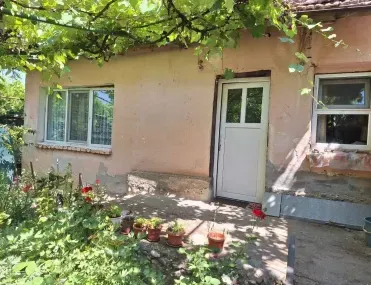Къща, Кюстендил, Югозападна България - снимка 4 от 6