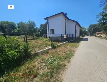 Къща, Радомир, Югозападна България - снимка 10 от 18