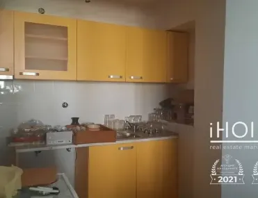 Къща, Ботевград, Югозападна България - снимка 5 от 9