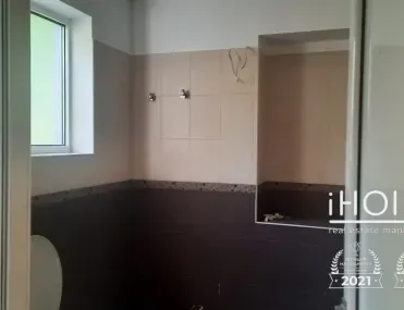Къща, Ботевград, Югозападна България - снимка 7 от 9
