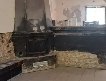 Къща, Долна Митрополия, Северозападна България