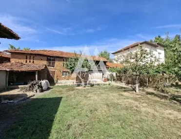 Къща, Луковит, Северозападна България - снимка 6 от 18