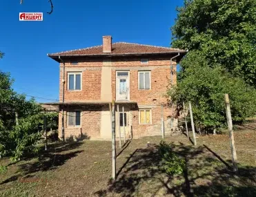 Къща, Карлово, Южна България - снимка 7 от 13