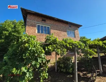 Къща, Карлово, Южна България - снимка 5 от 13