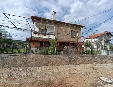 Къща, с. Локорско, София - снимка 9 от 16