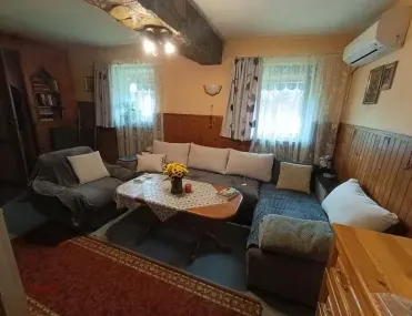 Къща, с. Локорско, София - снимка 2 от 16